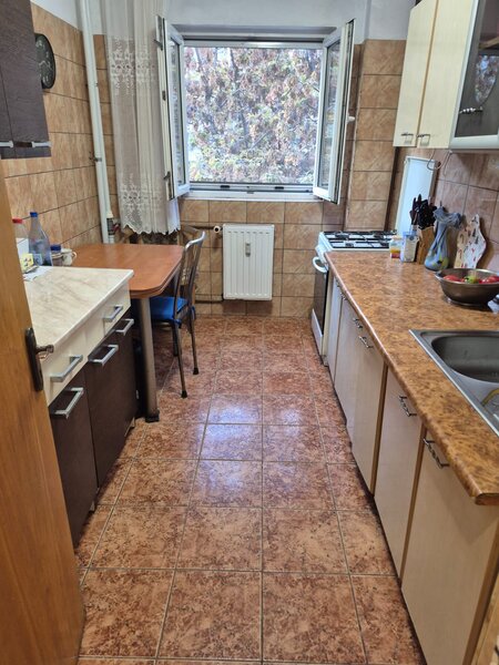 Drumul Taberei Compozitorilor, Hanu Drumetului, 2 camere,