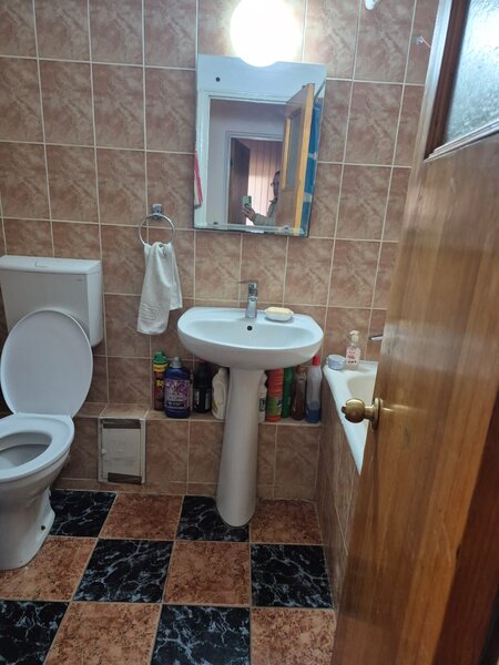 Drumul Taberei Compozitorilor, Hanu Drumetului, 2 camere,